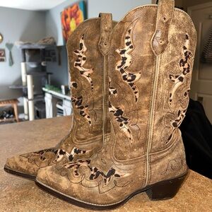 Women’s Leather Laredo Aphfrika Western cowboy Boot, Brown, 8.5 M Cheetah Inlay
